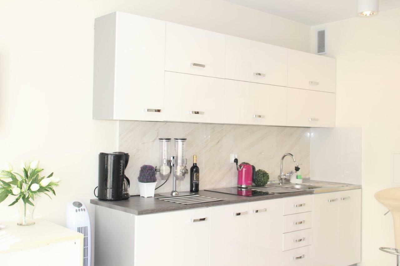 Delux Apartamento Kielce Exterior foto