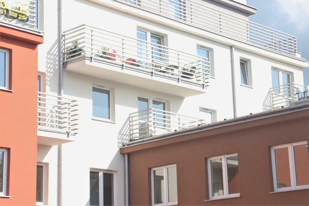 Delux Apartamento Kielce Exterior foto